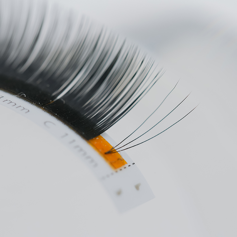 0.07mm one-second fan rapid blooming eyelash extensions details3